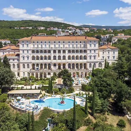 Kvarner Palace 크리크베니카