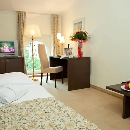 Kvarner Palace 4* Crikvenica
