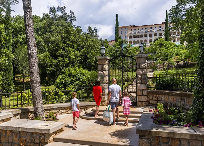 Kvarner Palace Ξενοδοχείο