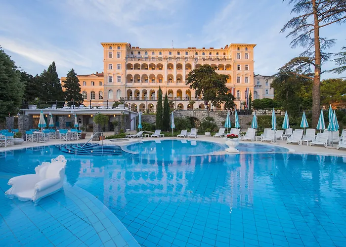 Kvarner Palace Ξενοδοχείο