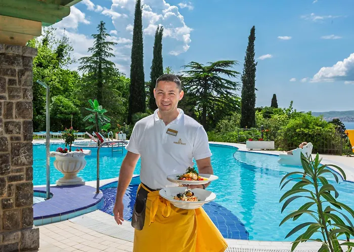 Hotel Kvarner Palace