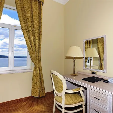 Kvarner Hotel 4*