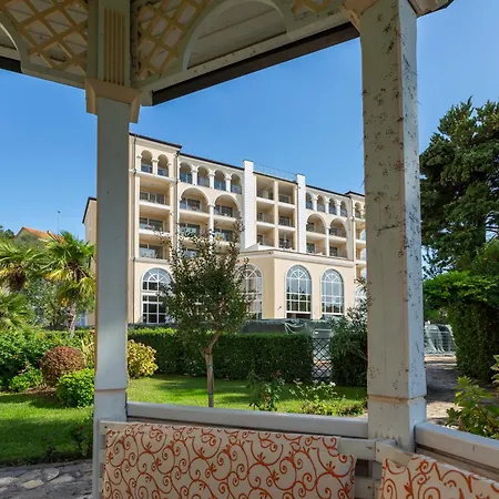 Kvarner Palace