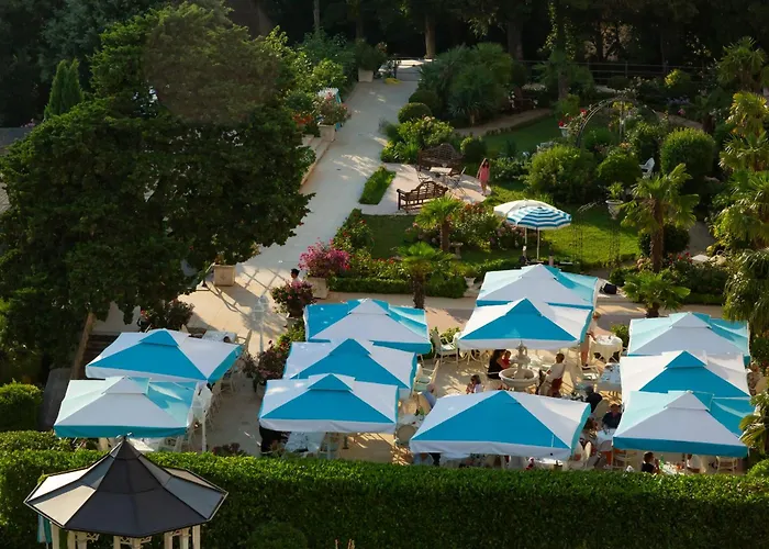 Hotel Kvarner Palace 4*